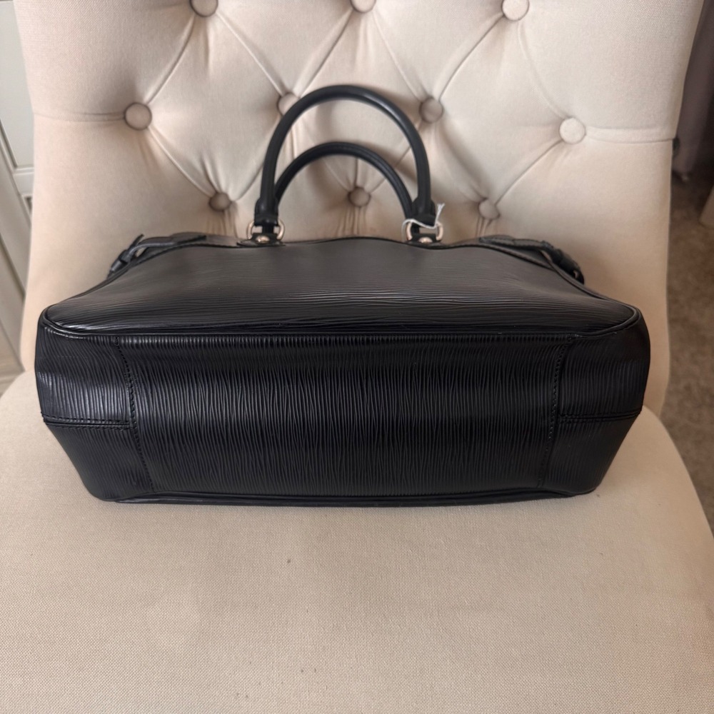 Louis Vuitton Black Epi Leather Satchel Handbag - Picture 6 of 14